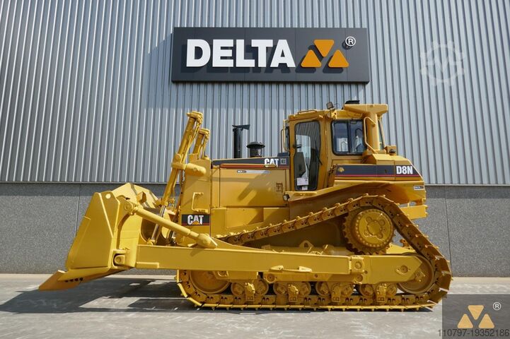 Нивелировочная машина Caterpillar D8N