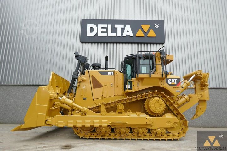 Нивелировочная машина Caterpillar D8T