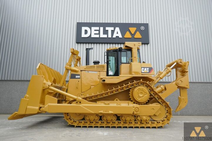 Нивелировочная машина Caterpillar D9R