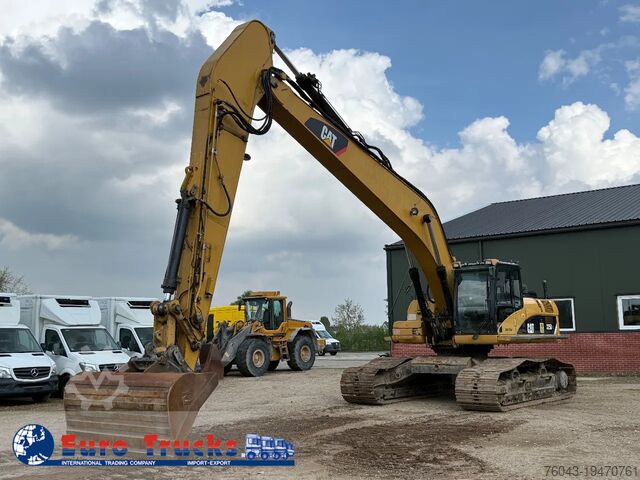 Гусеничный экскаватор Caterpillar 325D long reach