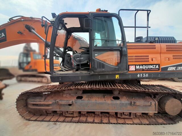 Гусеничный экскаватор Doosan DX350LC-7