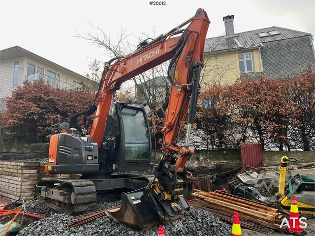 Гусеничный экскаватор Hitachi zx85us-6 excavator w/ rototilt with grapple and sa