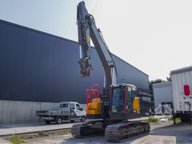 Строительная машина Volvo ECR235EL