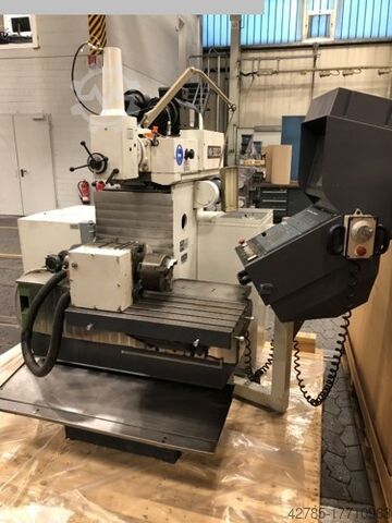 Фрезерный станок - универсальный MAHO MH 500 C (CNC)