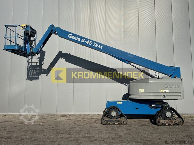 Телескопическая платформа Genie S 45 Trax