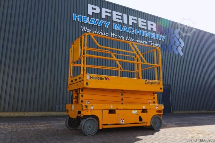 Ножничный подъемник Haulotte Compact 10 Electric, 10m Working Height, 450kg Cap