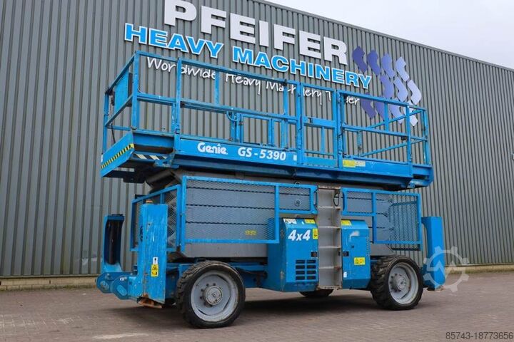 Ножничный подъемник Genie GS5390 Diesel, 4x4 Drive, 18.15m Working Height, 6