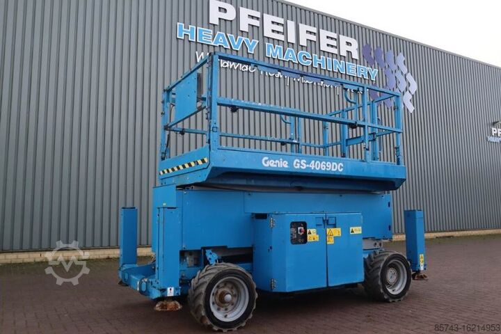 Ножничный подъемник Genie GS4069DC Electric, 14m Working Height, 363kg Capac