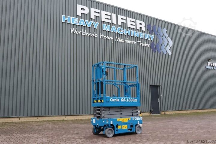 Ножничный подъемник Genie GS1330M ALL-ELECTRIC DC DRIVE, 5.9M WORKING HEIGHT