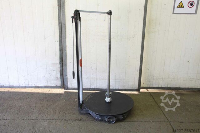 Вертикальная стойка для резки unbekannt Rolle max 1100/Ø 660 mm