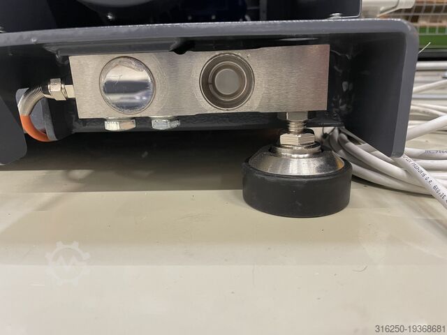 Обмотчик поддонов Поворотный стол с весами ATLANTA - mit integrierter Waage SYNTHESI - Palettenwiegesystem