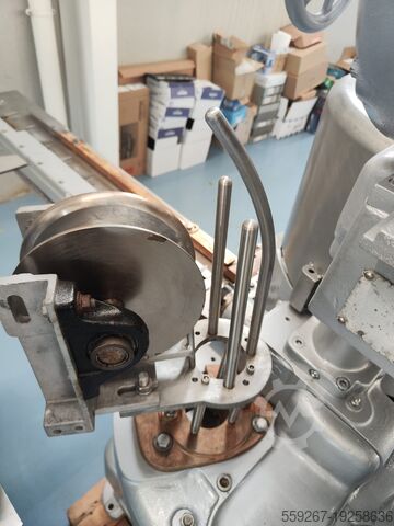 ЗАКАТОЧНАЯ МАШИНА С ГРУППОЙ ЗАПОЛНЕНИЯ ANGELUS 60L