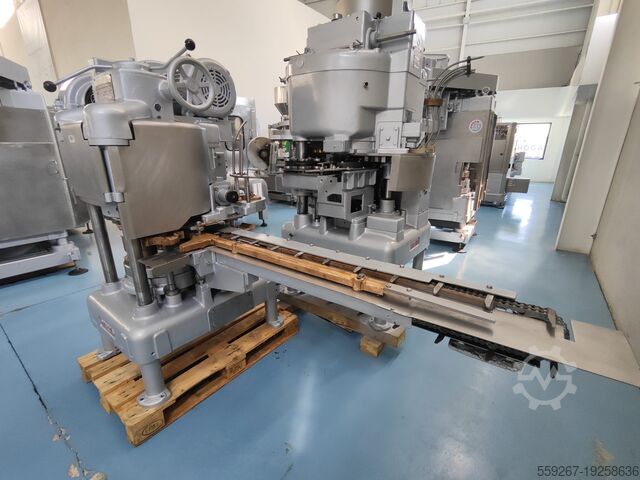 ЗАКАТОЧНАЯ МАШИНА С ГРУППОЙ ЗАПОЛНЕНИЯ ANGELUS 60L