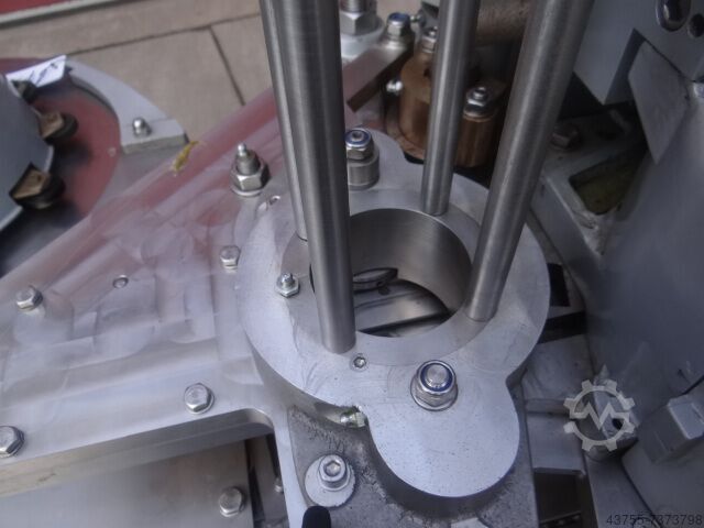 автоматический запайщик банок IMC 578