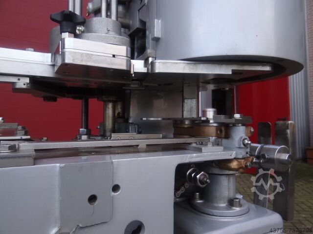 автоматический запайщик банок IMC 578