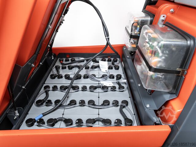 Hako B310 R CL НОВЫЙ АККУМУЛЯТОР HAWKER Hako Scrubmaster B310 R CL TB1020 2017y 740h