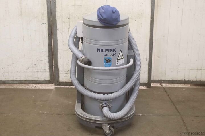 Промышленный пылесос Nilfisk GB 726