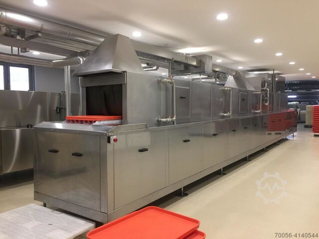 Стиральная машина KLT и ящик INTERSONIK Tunnelwash