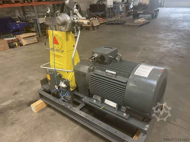 Насосный агрегат высокого давления 610 бар 78 л/мин Hammelmann HDP 142