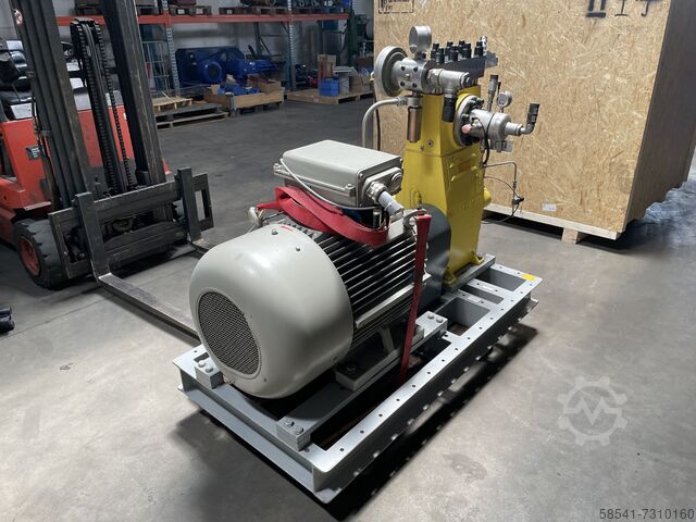 Насосный агрегат высокого давления 600 бар 66 л/мин Hammelmann HDP 127