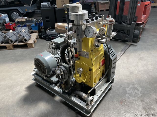 Насосный агрегат высокого давления 300 бар 24 л/мин Hammelmann HDP 47