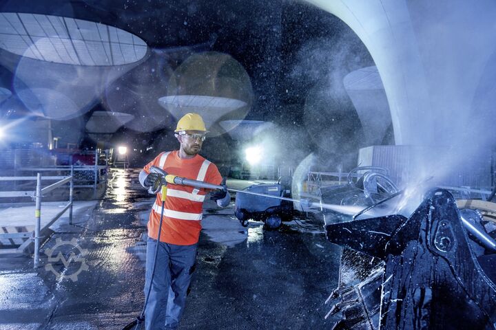 Очиститель высокого давления Kärcher HDS 13/20-4S Kärcher HDS 13/20-4S - 1300l/h - 200bar