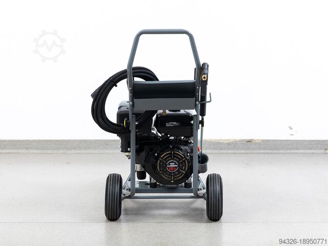 Kärcher HD 8/23 G НОВЫЙ ДВИГАТЕЛЬ Kärcher HD 8/23 G - NEW GASOLINE MOTOR