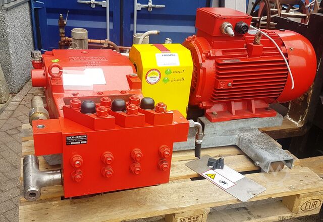 Насос высокого давления Woma 1002 P35