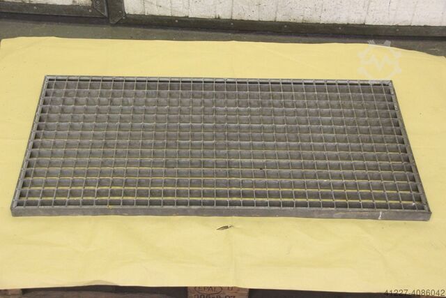 Решетки Stahl 990 x 490 x 30 mm