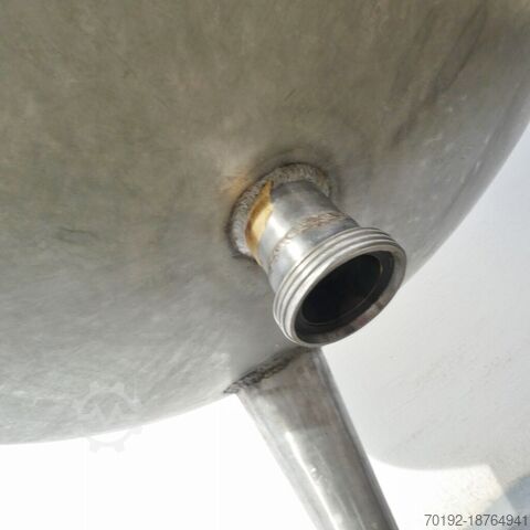 750-литровый нагреваемый/охлаждаемый напорный бак из V4A  