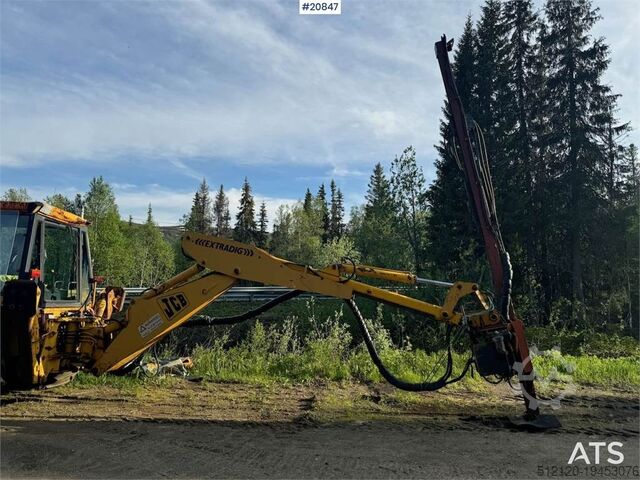 Комбинация экскаватор/погрузчик JCB Traktorgraver