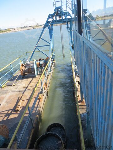 плавучий земснаряд Ungarische Sonderanfertigung VUK 120/15,5