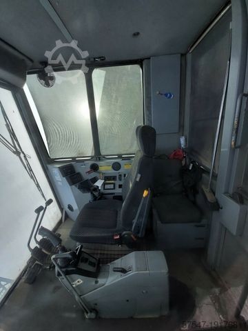 Цепной экскаватор CATERPILLAR 5130 KABINE / Steuerstand / cabin