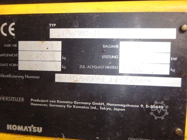 Колёсный экскаватор KOMATSU PW180-11
