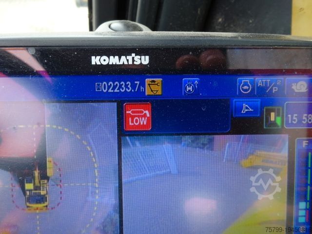 Колёсный экскаватор KOMATSU PW180-11