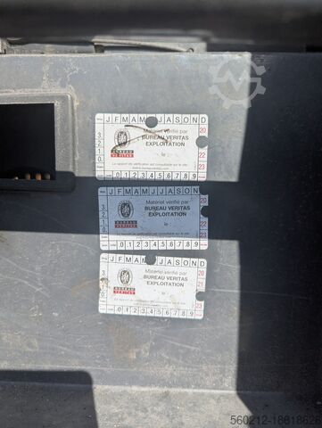 Колесный экскаватор CASE 588-P с грейфером Case 588-P