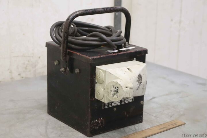 Однофазный разделительный трансформатор 42 В Foster 1 FT22 82