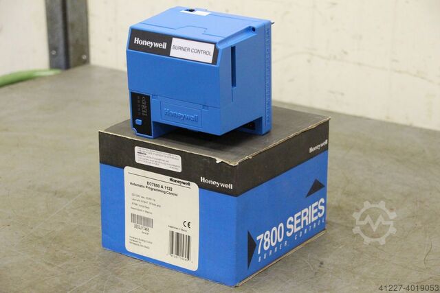 Контроллер управления горелкой Honeywell EC7850A1122