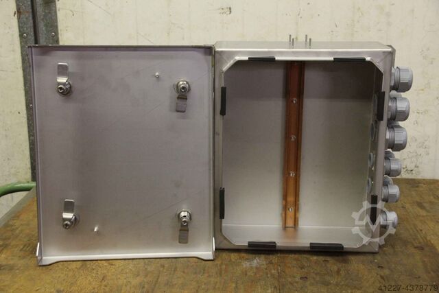 Распределительный шкаф unbekannt 410/400/H165 mm