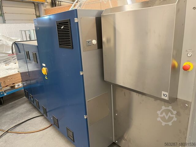 Картонировочная машина для бутылок Uhlmann C2155