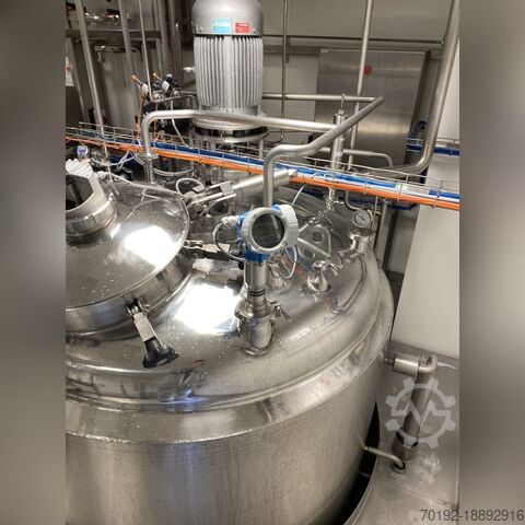 Бак-агитатор объемом 3400 литров с подогревом/охлаждением, изготовленный из V4A, с пропеллерной меша  