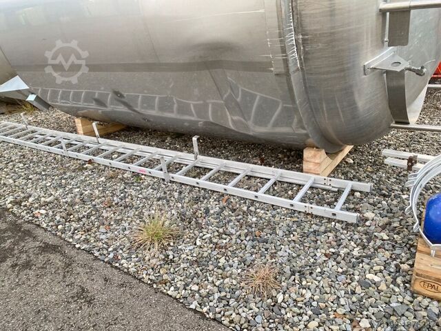 Нагреваемый/охлаждаемый сосуд высокого давления (стерильный резервуар) объемом 27335 литров из V2A с  