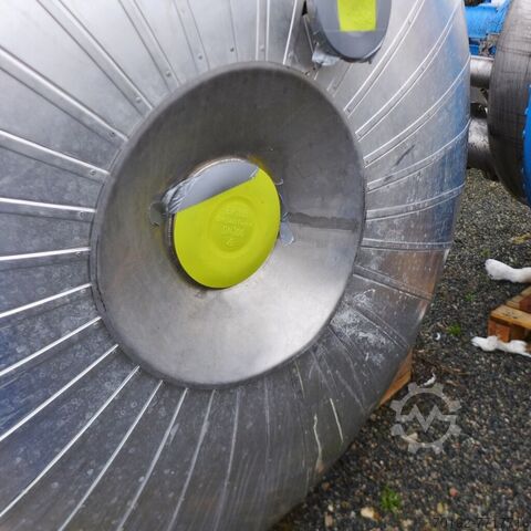 Сосуд под давлением объемом 3860 литров из V4A с балочной мешалкой  