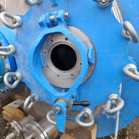 Сосуд под давлением объемом 3860 литров из V4A с балочной мешалкой  