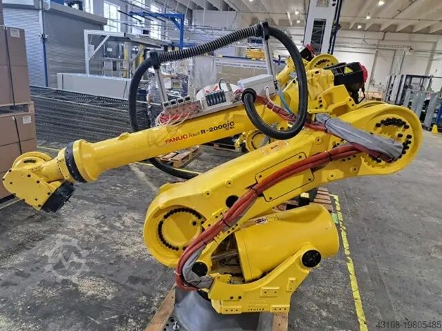 промышленный робот FANUC R-2000iC/125L