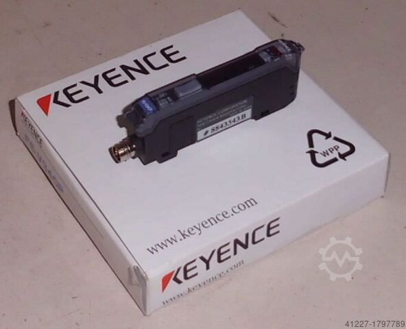 Оптоволоконный датчик с цифровым датчиком Keyence FS-V34CP