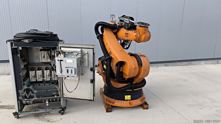Промышленный робот KUKA KRC2 KR 200 COMP 2005 MODEL