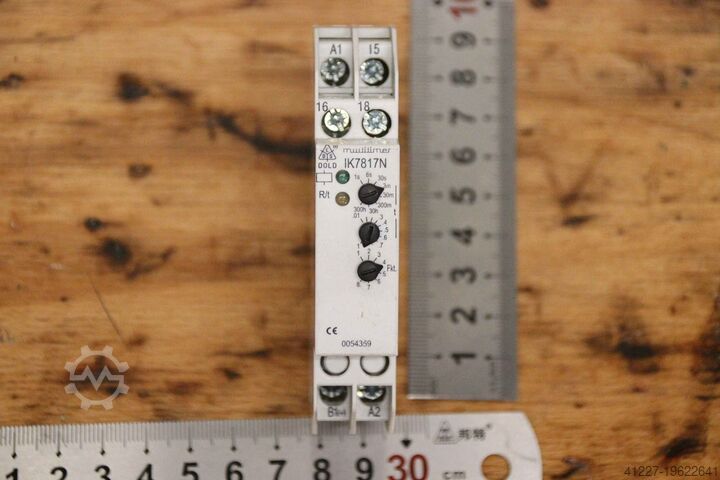 временное реле Dold IK 7817N.81/200