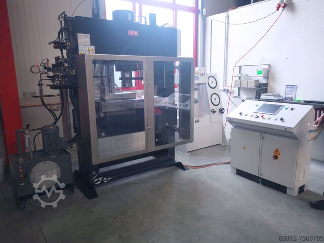 135-тонный лабораторный пресс Hidrobrasil 135 Tonnen Laborpresse