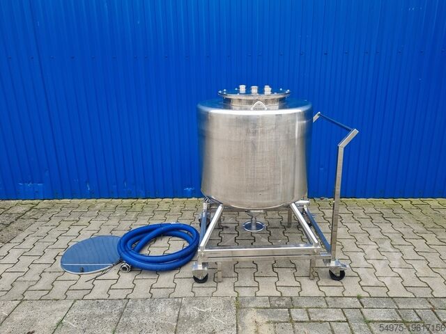 Ёмкость под давлением на колёсах Centocor 